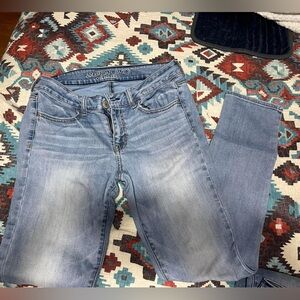 Very comfy jeggings but more like stretch denim American eagles